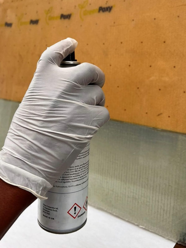 Mist spray adhesive